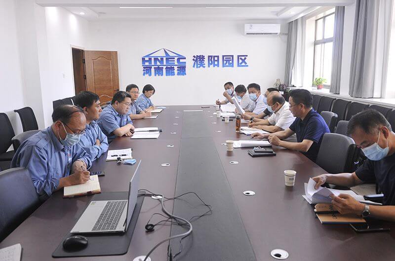 市经开区到我公司召开重启航天炉装置工作推动会议