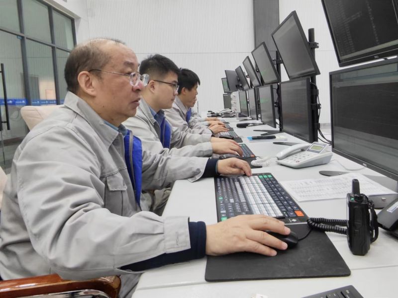 史战军：：：把敬业当成一种习惯
