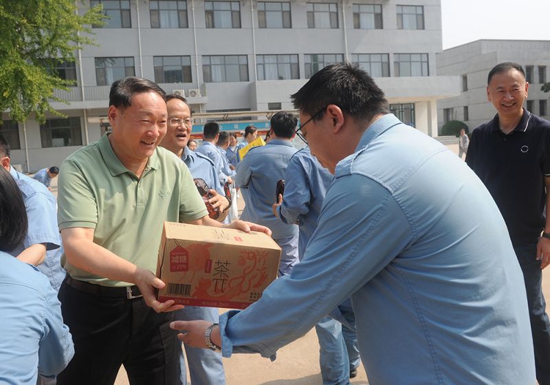 集团辅导到濮阳园区慰问